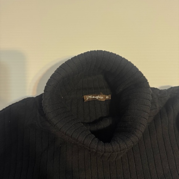 J. McLaughlin Arlette Ribbed Turtleneck Sweater Black Women’s Large Buttons XS - Picture 6 of 10